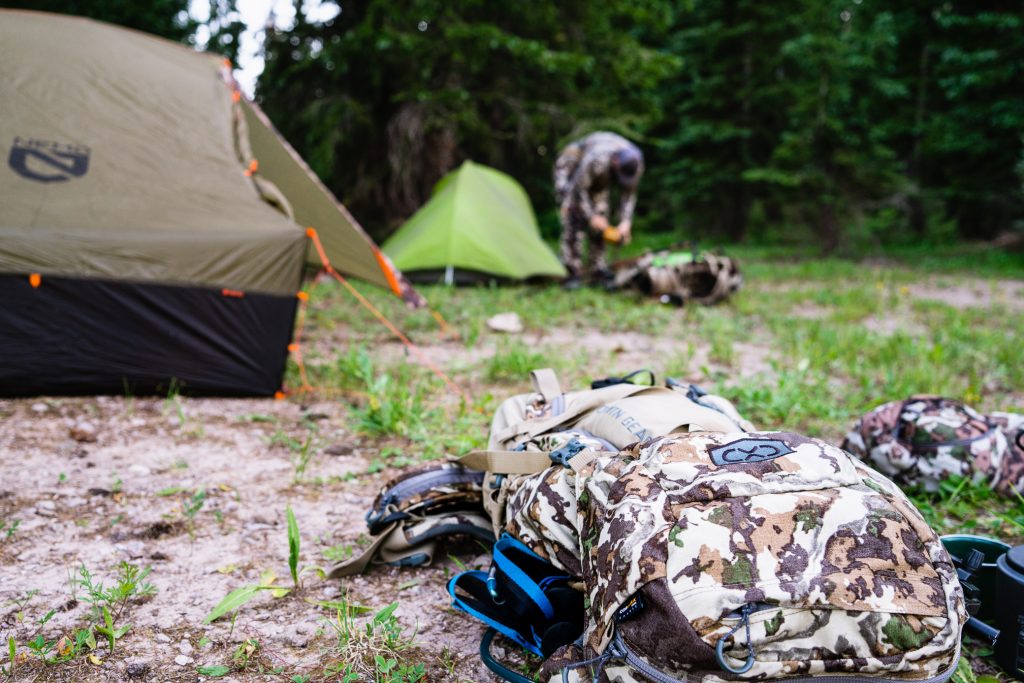Backcountry Hunting in Colorado with the Exo Mountain Gear 4800