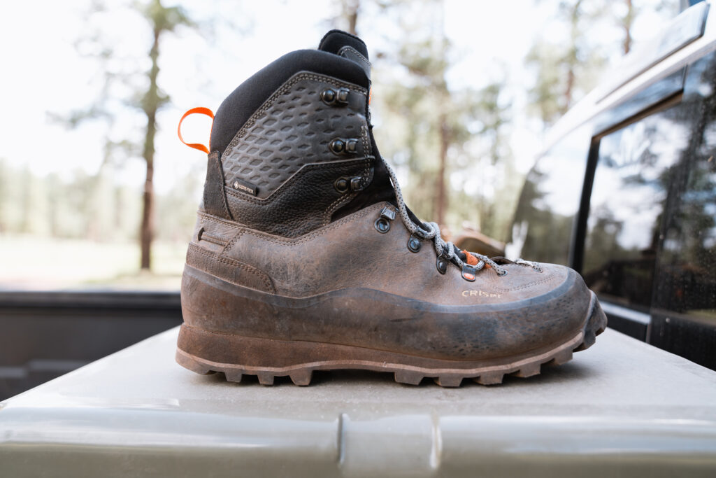 side profile of crispi lapponia pro hunting boots
